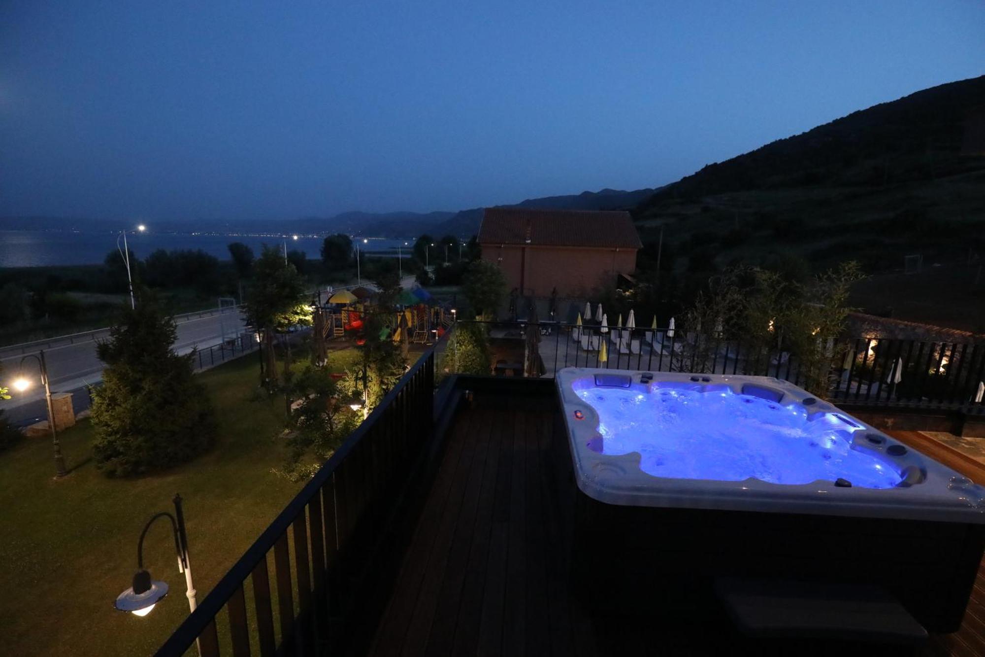 Toka Restaurant Hotel