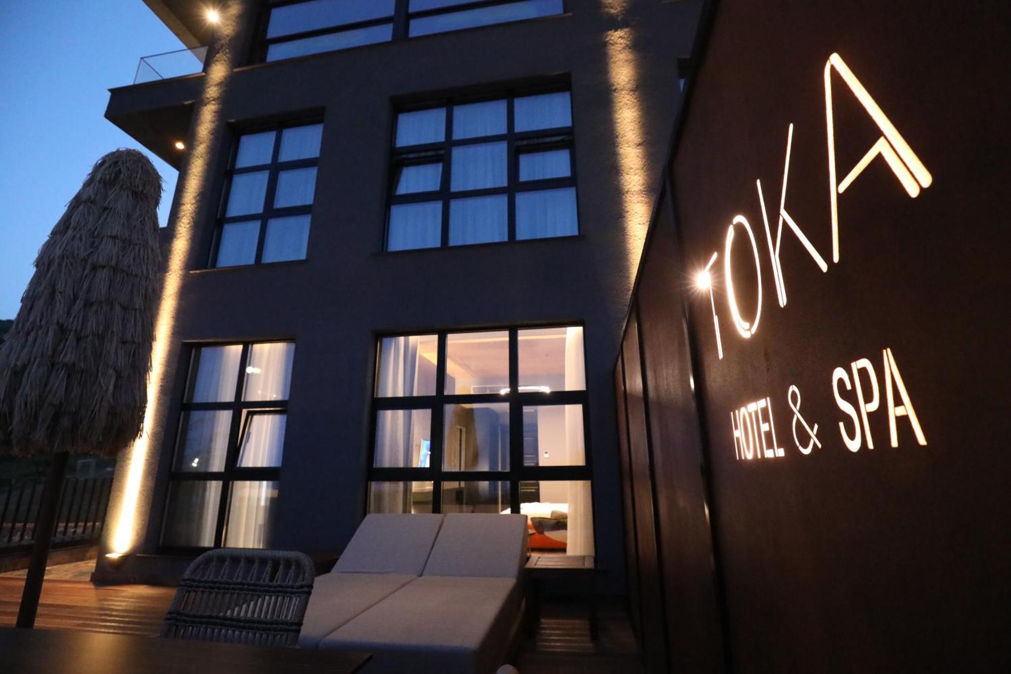 Hotel Toka Restaurant 5*