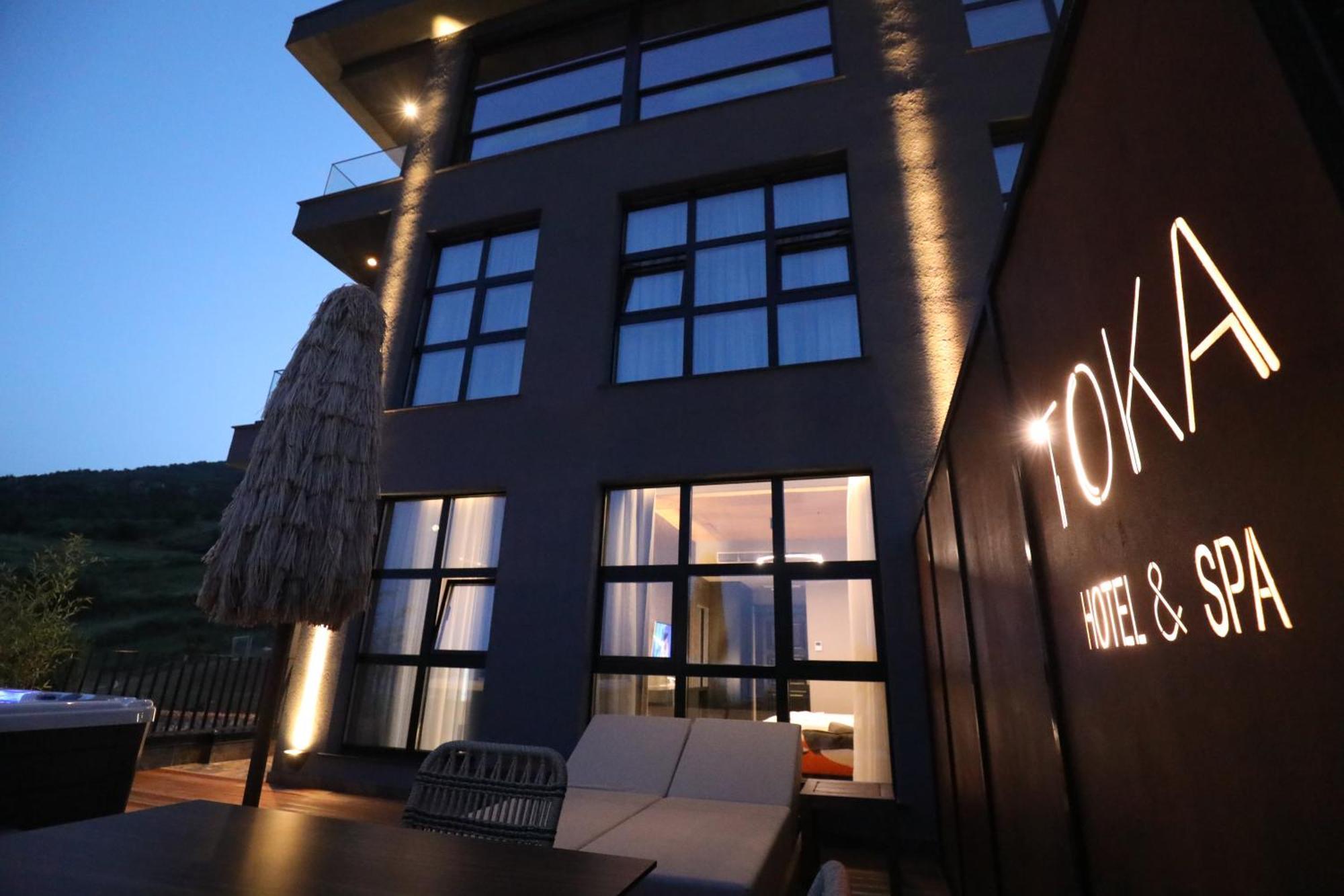 Hotel Toka Restaurant 5*